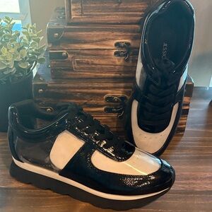 Jessica Simpson Black and White Women's Athletic Shoes 37